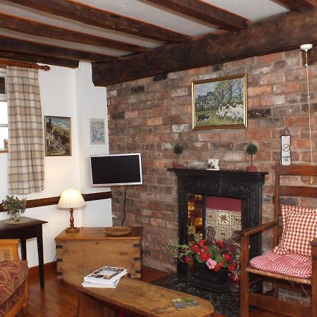Bank Farm Cottages ナントウィッチ エクステリア 写真