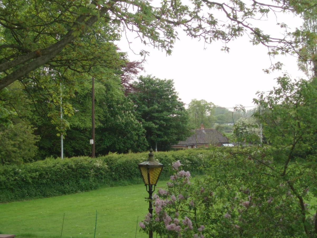 Bank Farm Cottages ナントウィッチ エクステリア 写真